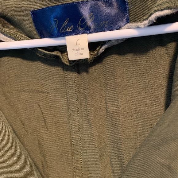 Olive green jacket - Picture 5 of 5